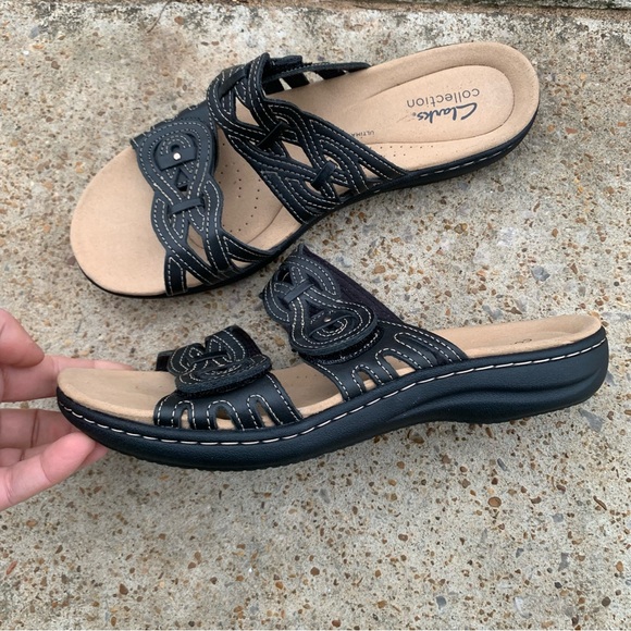 Clarks Women's Black Sandals 8.5 - Picture 2 of 6